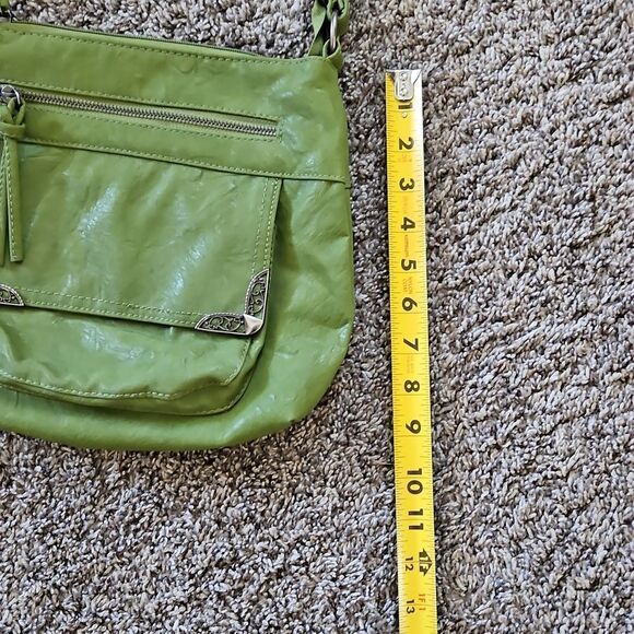 Bueno Green Crossbody Bag - Picture 8 of 9